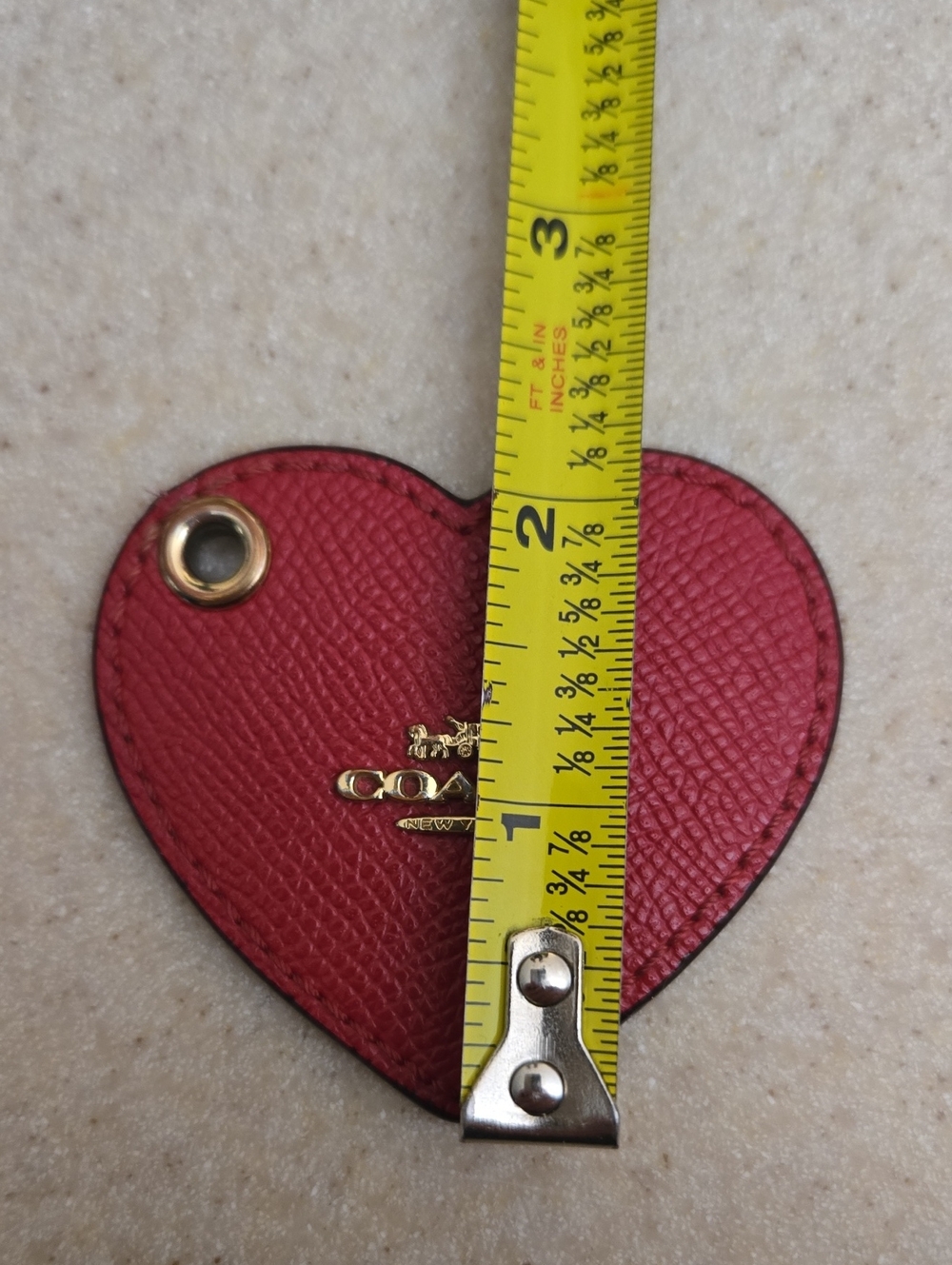 Coach Heart Tag - Picture 7 of 7